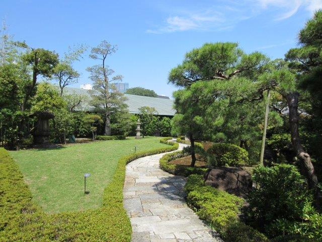 Garden in Nezu Museum